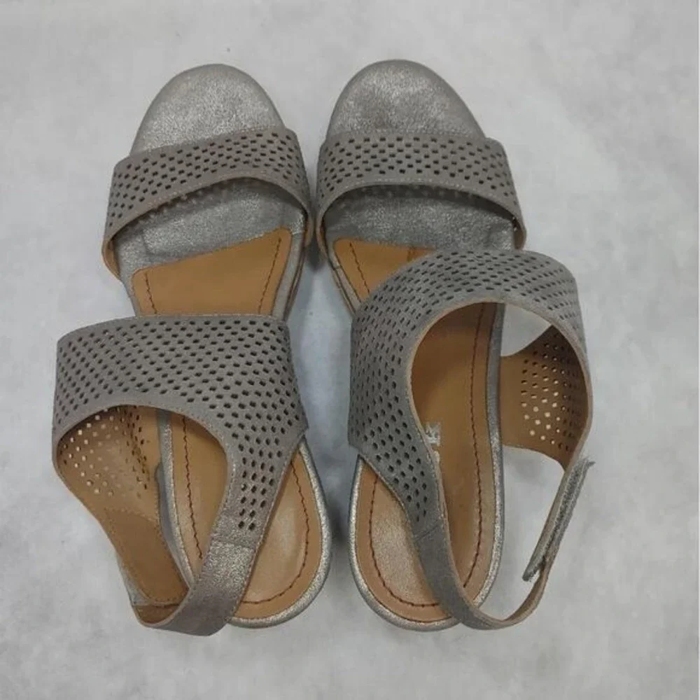 Trask Phoebe Wedge‎ Sandal Metallic Bronze Tan Size 8 Leather Upper 3